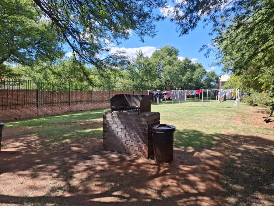 1 Bedroom Property for Sale in Willows Free State